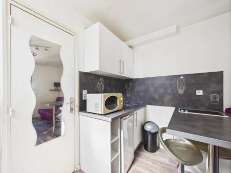 En plein centre ville près du boulevard du 14 juillet - Photo 5