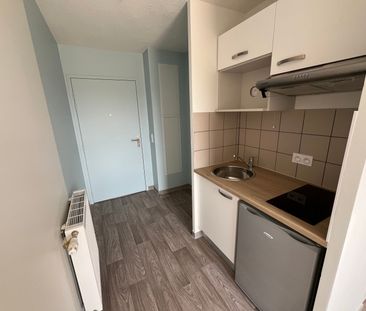 Location Appartement 1 pièce 16m² FRANQUEVILLE ST PIERRE 76520 - Photo 6