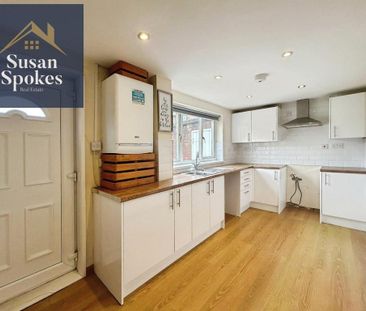 3 bedroom terraced house to rent - Photo 5