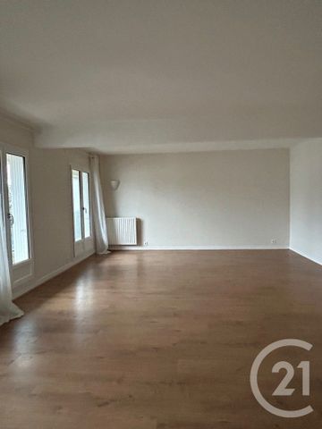 Location Appartement 4 pièces 110m² FONTAINEBLEAU 77300 - Photo 4