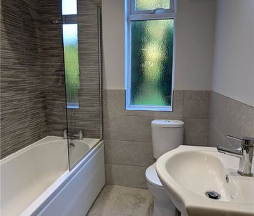 Strathmore Road, Newcastle Upon Tyne - Photo 5