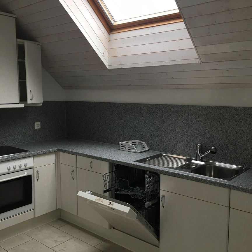 3.5 Zimmer, 100 m², 2. Stock - Photo 1