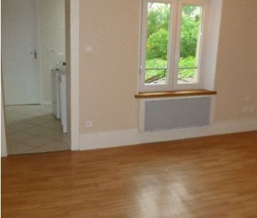 Location Appartement 1 pièce 24m² - Photo 2