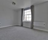 Brunswick Square, Gloucester - Photo 2