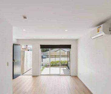 Modern 3 bdrm House in Favona - Ready to move in! - Photo 4