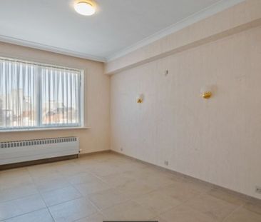 Appartement te huur in Oostende voor € 900 met 3 slaapkamers - Foto 2