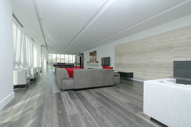 For Lease - 110 Charles Street Unit# 2906, Toronto, Ontario - Photo 1