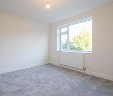 Gibson Way, Saffron Walden - Photo 1