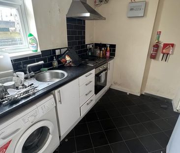 2 bedroom house share to rent - Photo 4