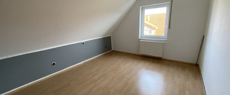 Wohnen mit Ruhe & Ausblick! Gemütliche 2 ZKB-Wohnung in GT-Friedrichsdorf - Foto 1