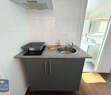 Location Appartement 1 pièce 17m² FAMARS 59300 - Photo 3