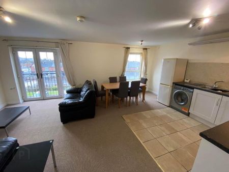 Apt 27 The Courtyard, Castlereagh Road, Belfast, BT5 5FZ - Photo 3