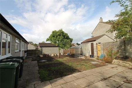 3 bedroom bungalow to rent - Photo 4