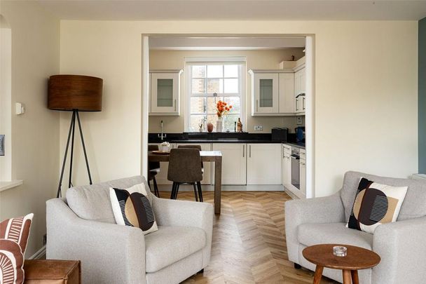 3 bedroom apartment to rent - Photo 1