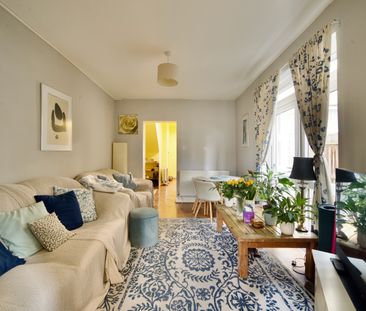 2 Bed Flat, Newport Road, E10 - Photo 1