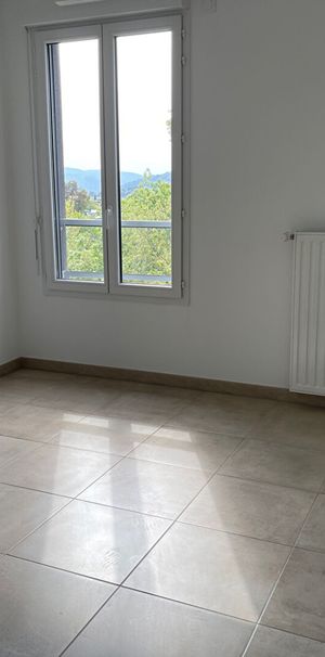 Appartement 41 m² - Face Hopital Clavary - Photo 1