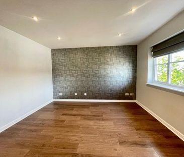 Eversley Street, Tollcross - Photo 1