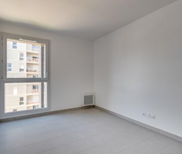 location Appartement T3 DE 64.04m² À NICE - Photo 4