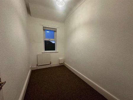 Victoria Road, Crosby, L23 - Photo 2