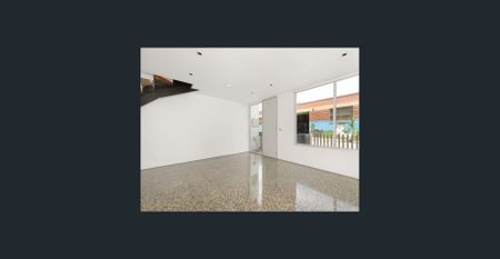 Lifestyle & Location - Photo 2