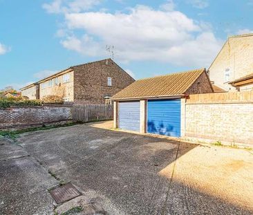 Medina Close, Woosehill, Wokingham, RG41 - Photo 2