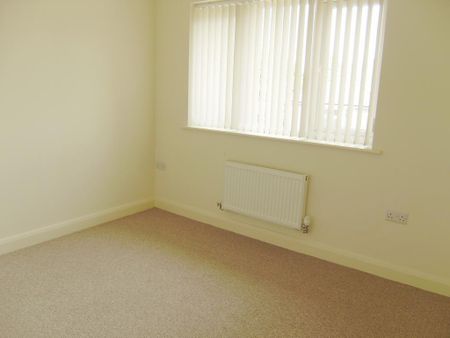 Oakwell Vale, Barnsley - Photo 4