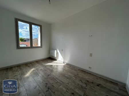 Location Appartement 3 pièces 53m² BRIVE LA GAILLARDE 19100 - Photo 3