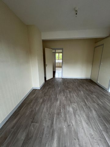 Location Appartement 4 pièces 87m² - Photo 5