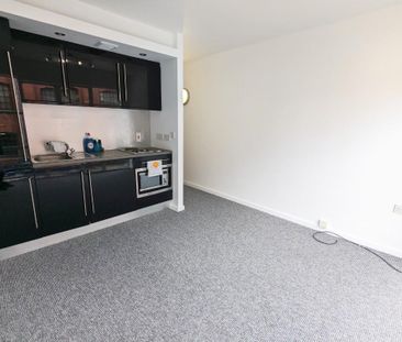 1 bedroom flat to rent - Photo 2