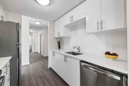 Halifax Apartments – The Plaza - 2 Bedroom - Photo 5