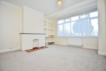Terraced House to rent - Widmore Road, Bromley, BR1 - Photo 4