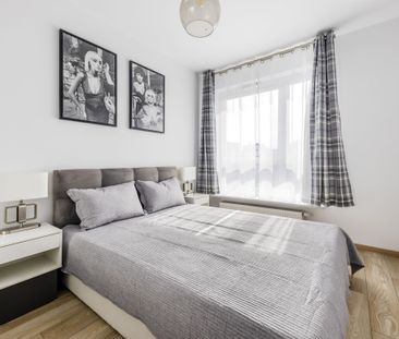 Warszawa, Praga-Południe, Gocław, im. Jana Nowaka-Jeziorańskiego - Photo 5