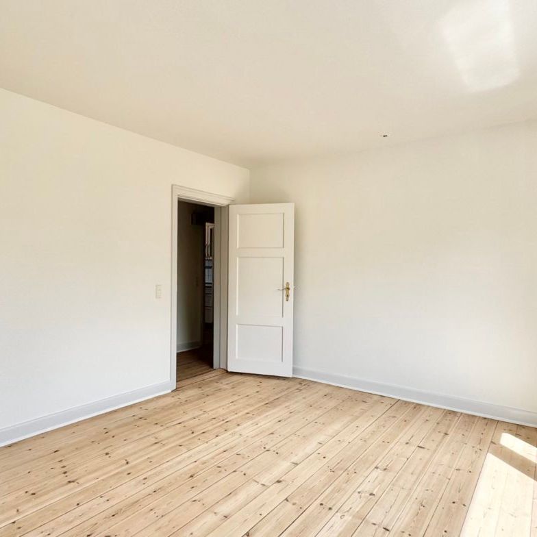 2 værelses – Tolderlundsvej 70, 1. tv. – Odense C - Foto 1