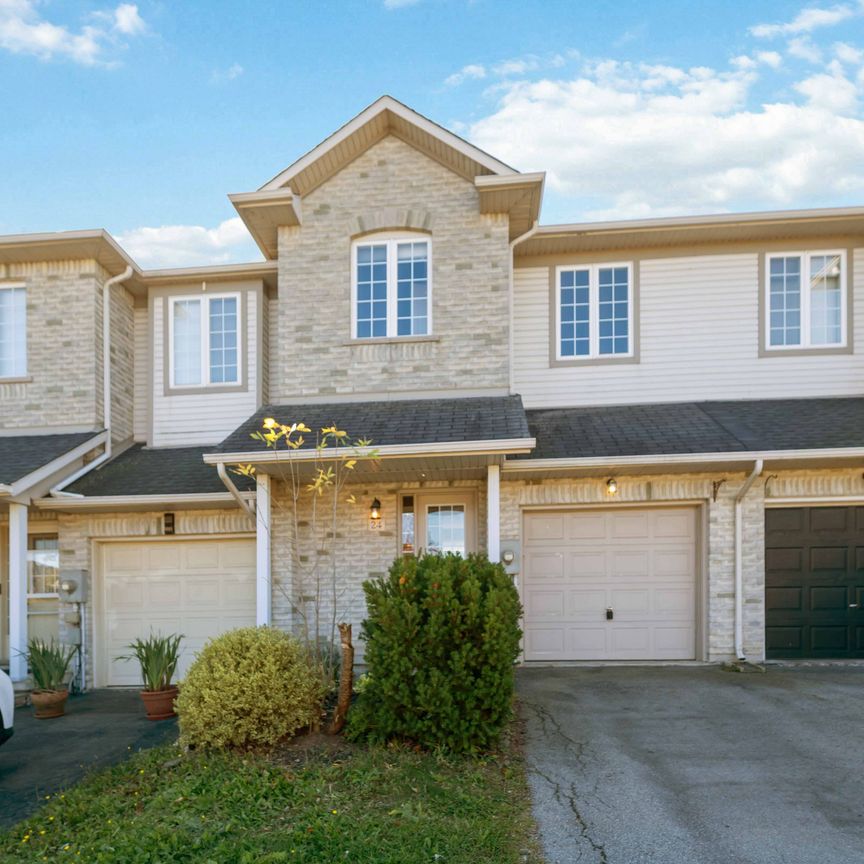 For Lease - 24 WHITEFISH Crescent, Hamilton, Ontario - Photo 1