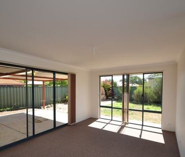 59 Foxton Boulevard, High Wycombe WA 6057 - Photo 5