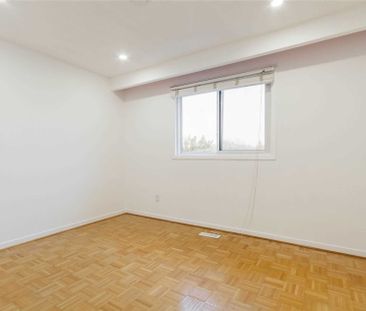 For Lease - 4036 Dunmow Crescent Unit# Upper, Mississauga, Ontario - Photo 6