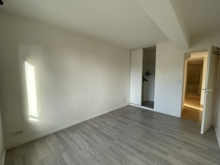 Location Appartement 3 pièces 67m² AMIENS 80000 - Photo 3