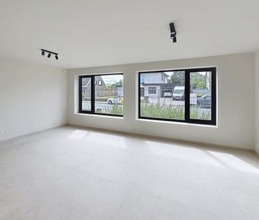 Modern appartement in het centrum van Tielt met garage - Photo 2