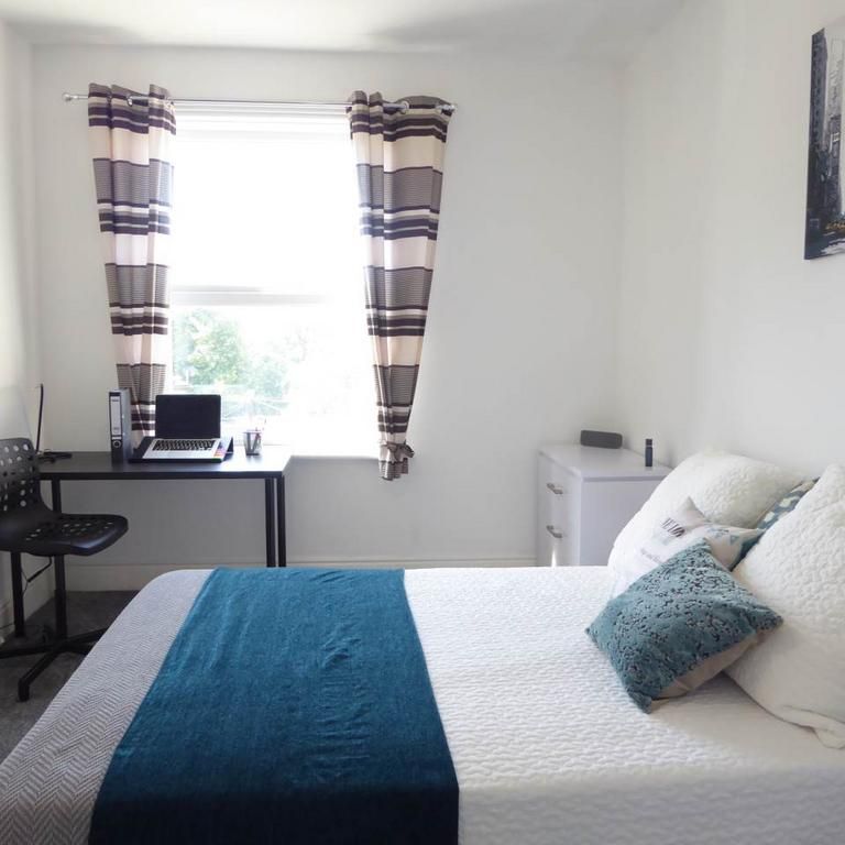 5 bedroom house to rent - Photo 1
