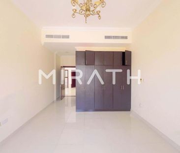 Spacious Gated Compound Villa | Private Pool - Photo 3