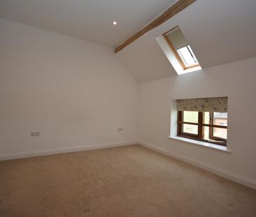 The Hayloft, Upper Brook Farm, Uttoxeter, Marchington Uttoxeter, ST... - Photo 6
