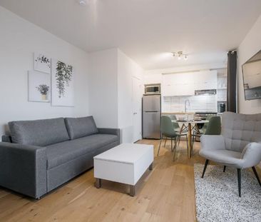 Loft entièrement meublé à louer Sainte-Foy / Sillery septembre 2025 - Photo 1