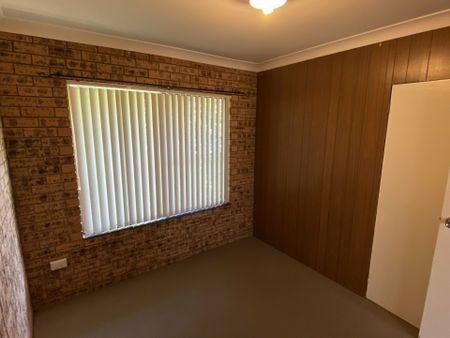 Unit - 2 Bedroom - Photo 4