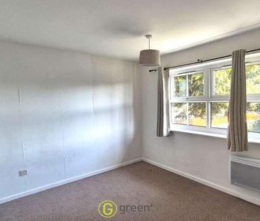 Lyneham Gardens, Minworth, Sutton Coldfield, West Midlands, B76 - Photo 2