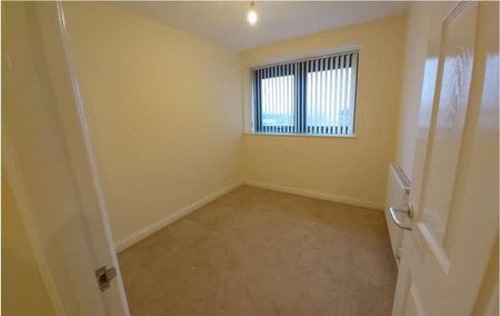 The Kingsway, Swansea, SA1 - Photo 2