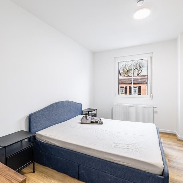 Erstbezug nach Sanierung - Voll möblierte 2-Zimmer-Wohnung mit Terrasse & Stellplatz - Photo 1