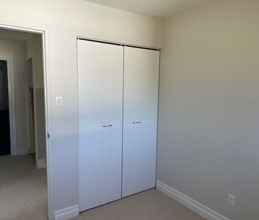 For Lease - 511 Wales Drive Unit# #1, Saugeen Shores, Ontario - Photo 2