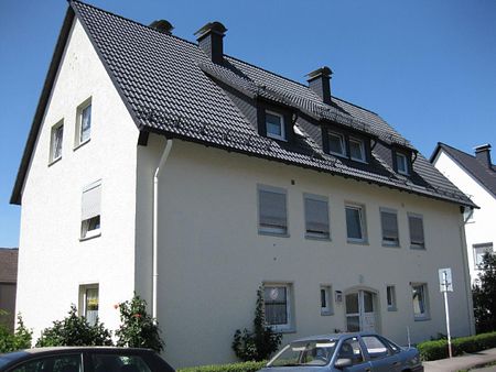 GEMÜTLICHE DREI-ZIMMER-DACHGESCHOSSWOHNUNG MIT BALKON IN BRÜGGE - Foto 2