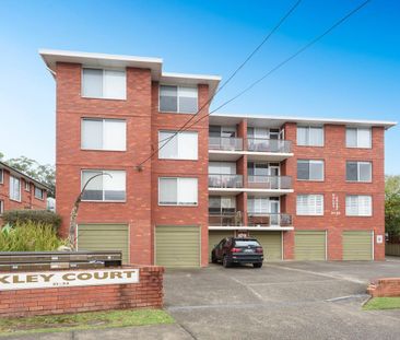 Comfort, style and location all in one - Photo 2