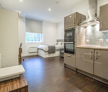 Studio to rent - Photo 5